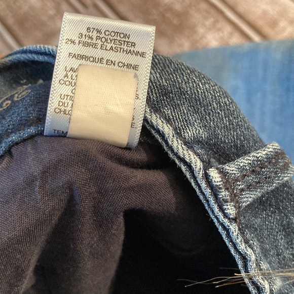 Women’s Express Regular Fit Jeans. Sz. 6 - Picture 8 of 9